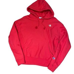 Champion Red Cropped Sweater with Embroidered Logo and Ribbed Cuffs